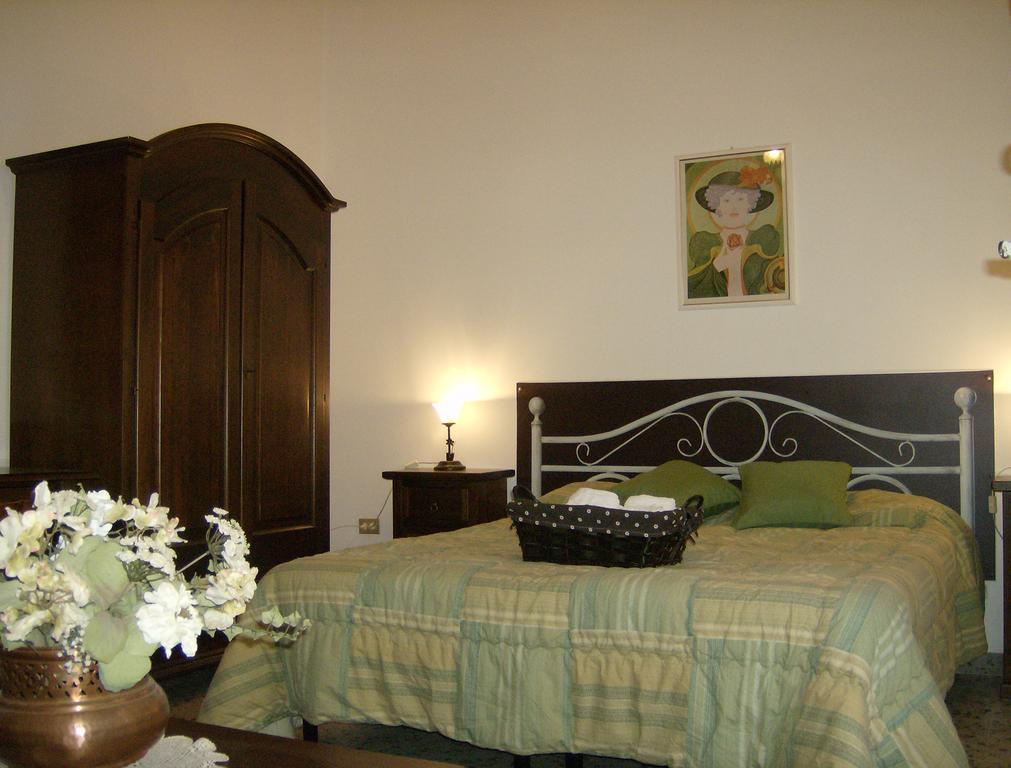 B&B Centro Storico 900 パルミ エクステリア 写真